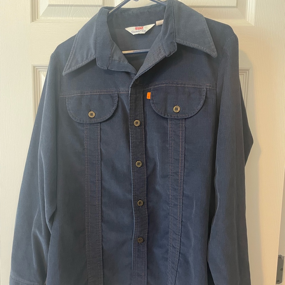 Levi’s Panatela corduroy suit size large. Dark blue w/ orange thread. Unisex.